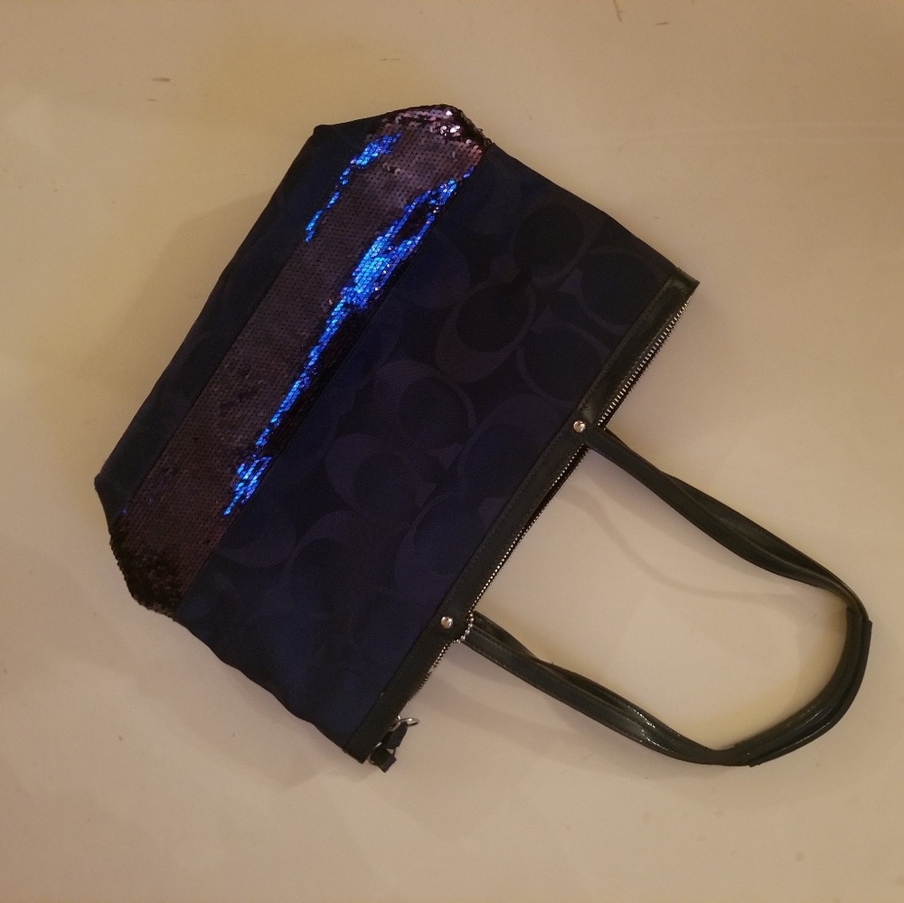 Authentic beautiful coach bag blue